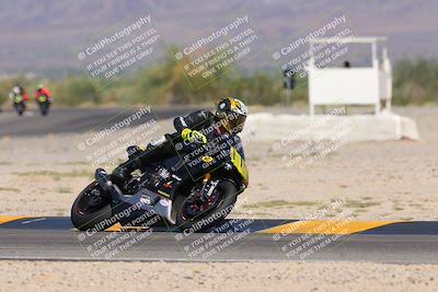 media/Oct-08-2023-CVMA (Sun) [[dbfe88ae3c]]/Race 5 Amateur Supersport Open/